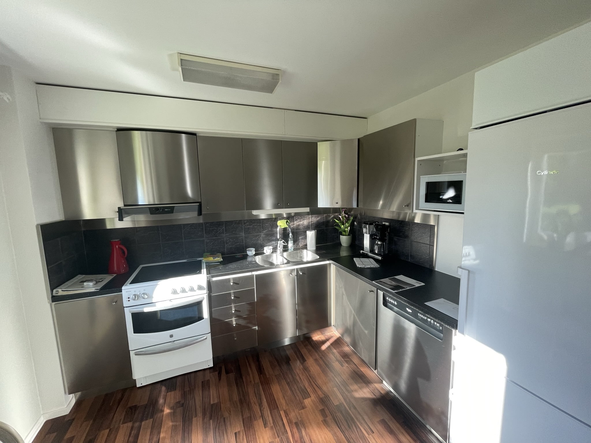 Priseffektiv köksrenovering i lägenhet i Kumla!